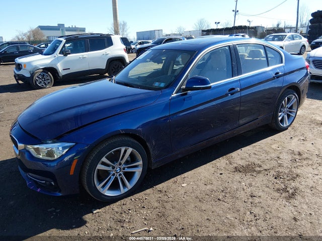 44570031 :رقم المزاد ، WBA8D9C56JA608262 vin ، 2018 Bmw 330i Xdrive مزاد بيع