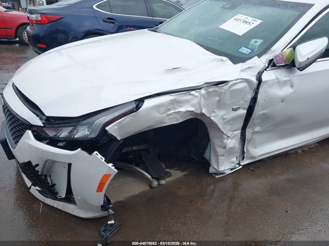 44570052 :رقم المزاد ، 1G6DN5RW5R0104409 vin ، 2024 Cadillac Ct5 Premium Luxury مزاد بيع