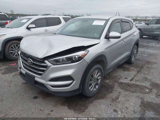 Aukcja sprzedaży 2017 Hyundai Tucson Se, vin: KM8J23A46HU383816, numer aukcji: 44570059