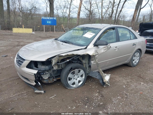 2010 Hyundai Sonata Gls მანქანა იყიდება აუქციონზე, vin: 5NPET4AC0AH586460, აუქციონის ნომერი: 44570082