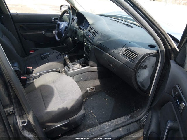 2005 Volkswagen Jetta Gls Tdi მანქანა იყიდება აუქციონზე, vin: 3VWSR69M45M040834, აუქციონის ნომერი: 44570104