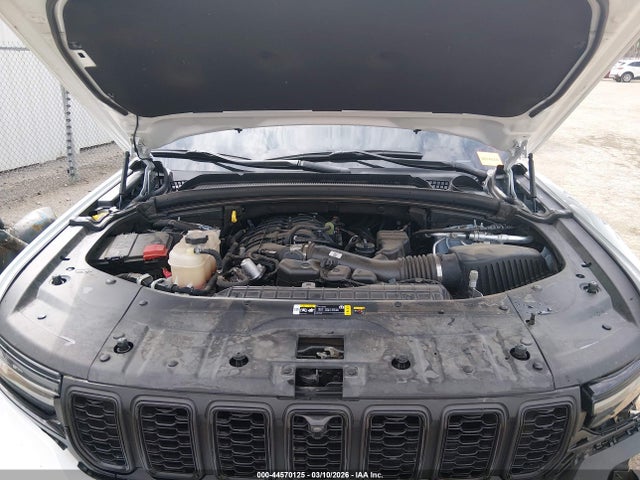 Продажа на аукционе авто 2024 Jeep Grand Cherokee L Limited 4x4, vin: 1C4RJKBG2R8617134, номер лота: 44570125