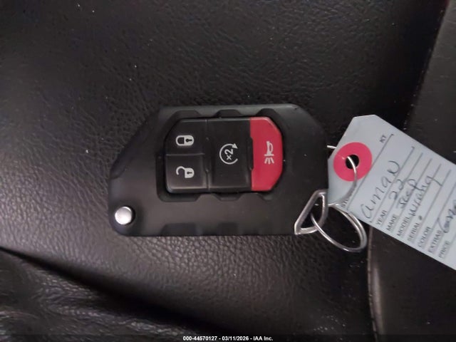 2022 JEEP WRANGLER 4XE 1C4JJXP6XNW152943 Photo 10