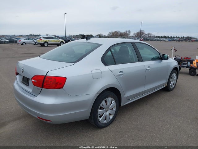 3VWD17AJ6EM362513 Volkswagen Jetta 1.8t Se