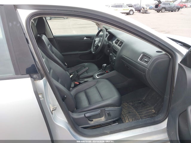 3VWD17AJ6EM362513 Volkswagen Jetta 1.8t Se