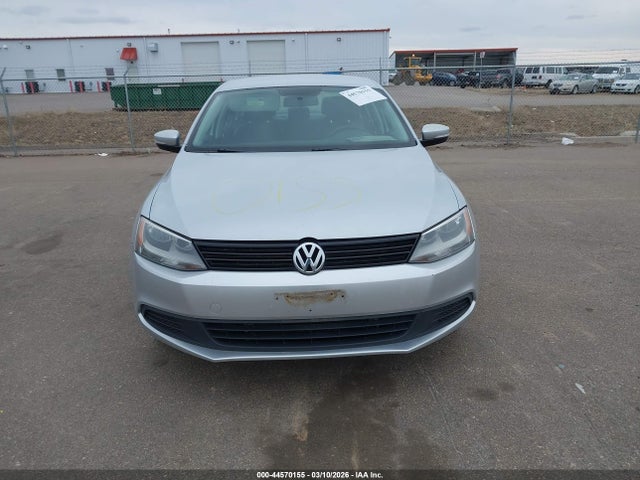3VWD17AJ6EM362513 Volkswagen Jetta 1.8t Se