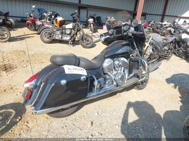 2018 INDIAN MOTORCYCLE CO. CHIEFTAIN 56KTCAAA6J3363298 Photo 3