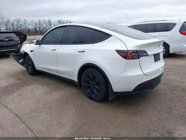 Продаж на аукціоні авто 2023 Tesla Model Y, vin: 7SAYGAEE0PF751705, номер лоту: 44570202