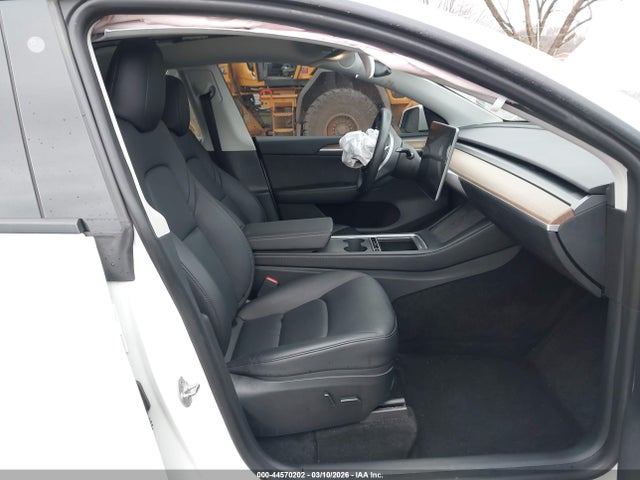 Продаж на аукціоні авто 2023 Tesla Model Y, vin: 7SAYGAEE0PF751705, номер лоту: 44570202