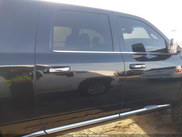 44570220 :رقم المزاد ، 3C63RRNL0HG627662 vin ، 2017 Ram 3500 Limited  4x4 6'4 Box مزاد بيع