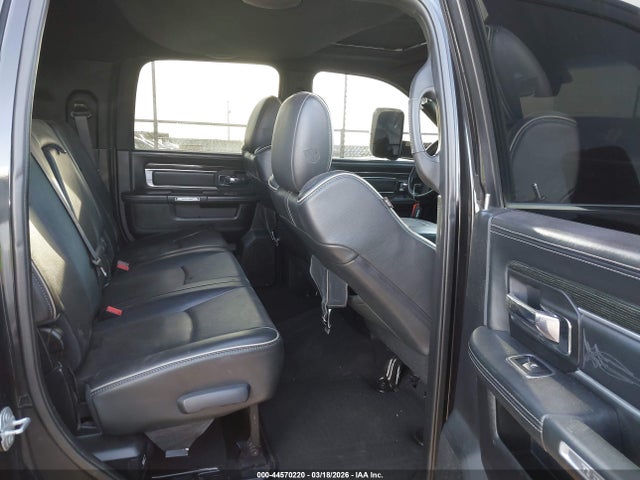 44570220 :رقم المزاد ، 3C63RRNL0HG627662 vin ، 2017 Ram 3500 Limited  4x4 6'4 Box مزاد بيع