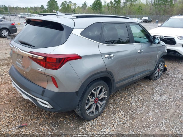 2023 KIA SELTOS KNDETCA29P7368533 Photo 3