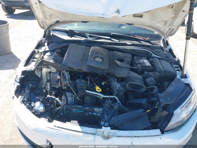 44570256 :رقم المزاد ، 3VWDZ7AJ5BM305384 vin ، 2011 Volkswagen Jetta 2.5l Se مزاد بيع