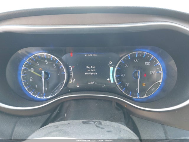 Продажа на аукционе авто 2017 Chrysler Pacifica Touring-l Plus, vin: 2C4RC1EG4HR531276, номер лота: 44570304