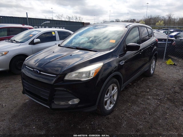 1FMCU0GXXGUA36443 Ford ESCAPE SE