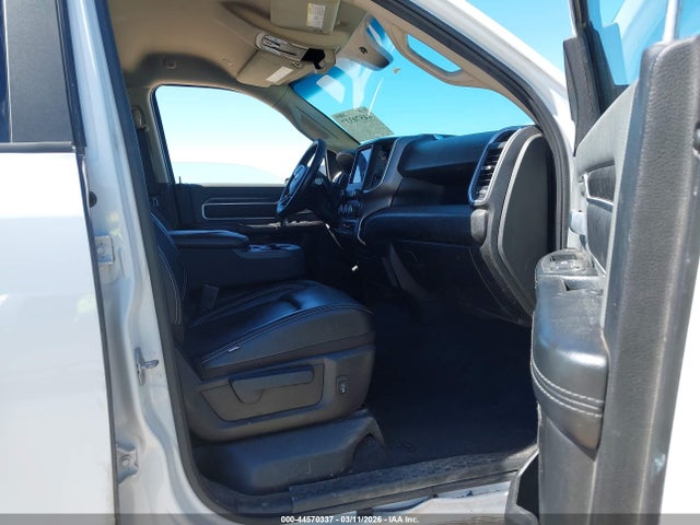 Продажа на аукционе авто 2019 Ram 2500 Big Horn  4x4 6'4 Box, vin: 3C6UR5DLXKG678382, номер лота: 44570337