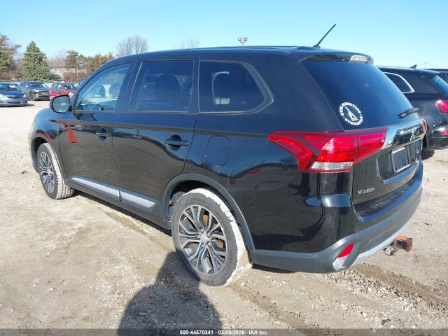 2016 MITSUBISHI OUTLANDER JA4AZ3A36GZ010942 Photo 2
