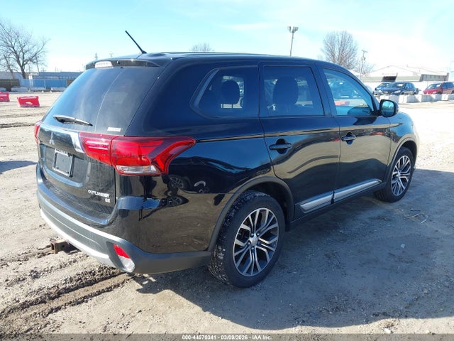 2016 MITSUBISHI OUTLANDER JA4AZ3A36GZ010942 Photo 3