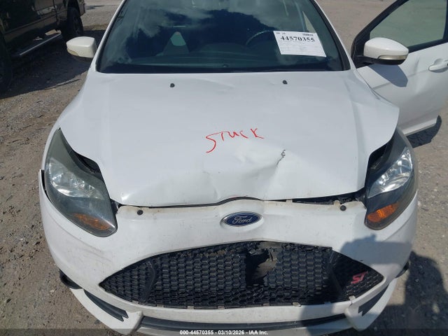 1FADP3L9XEL338753 Ford FOCUS ST