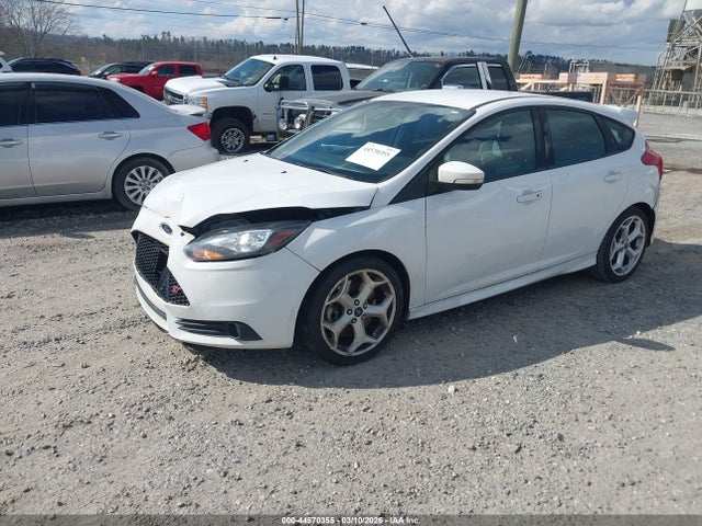 1FADP3L9XEL338753 Ford FOCUS ST