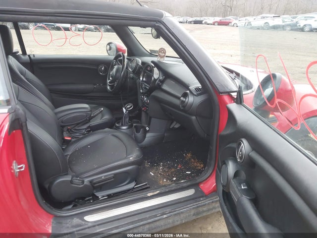 2019 MINI CONVERTIBLE WMWWG5C59K3D01619 Photo 4