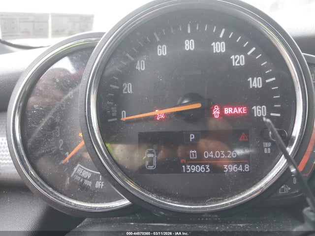 2019 MINI CONVERTIBLE WMWWG5C59K3D01619 Photo 6