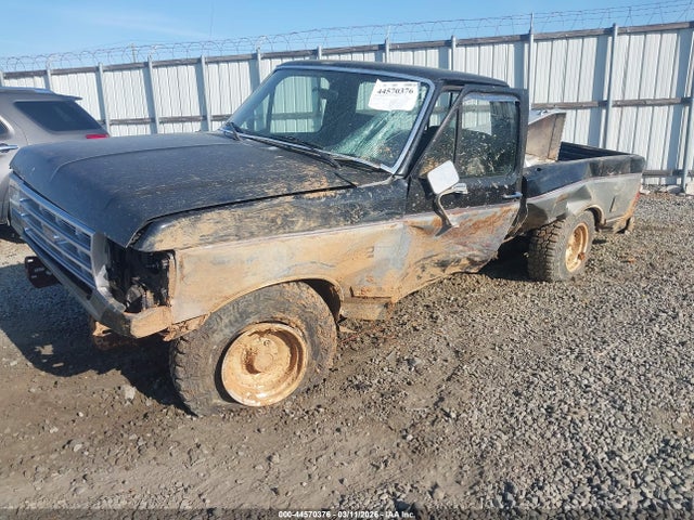 44570376 :رقم المزاد ، 1FTDF15N5LNA15398 vin ، 1990 Ford F150 مزاد بيع