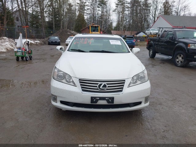 44570384 :رقم المزاد ، JTHBK1EG5B2455396 vin ، 2011 Lexus Es 350 مزاد بيع