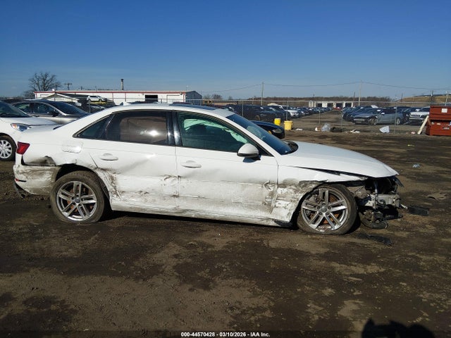 44570428 :رقم المزاد ، WAUANAF49HN064832 vin ، 2017 Audi A4 2.0t Premium مزاد بيع