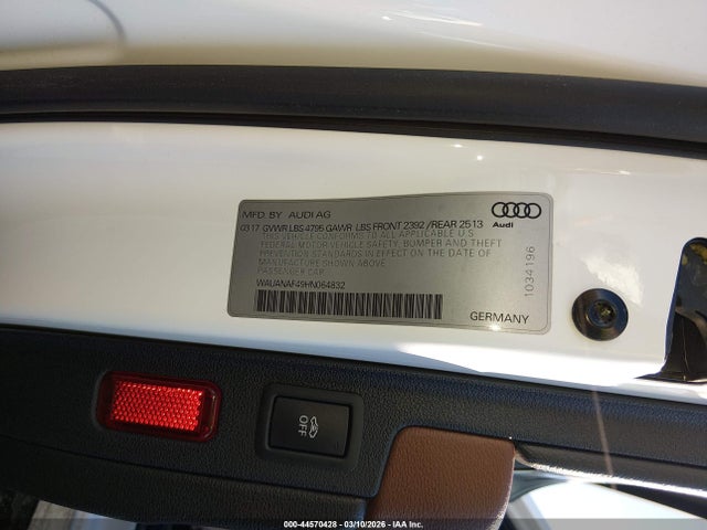 44570428 :رقم المزاد ، WAUANAF49HN064832 vin ، 2017 Audi A4 2.0t Premium مزاد بيع