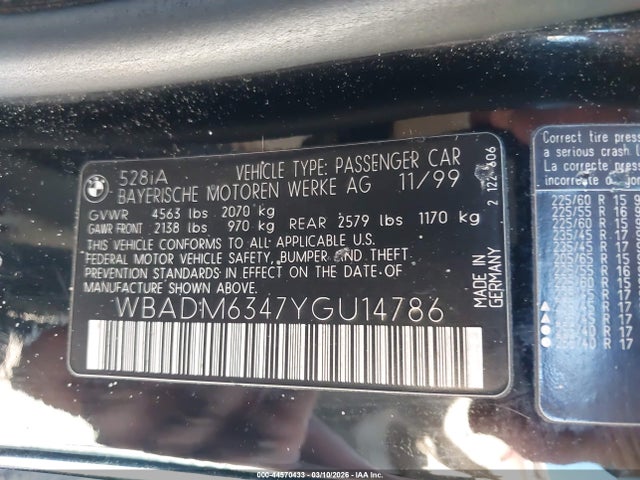 2000 Bmw 528ia მანქანა იყიდება აუქციონზე, vin: WBADM6347YGU14786, აუქციონის ნომერი: 44570433