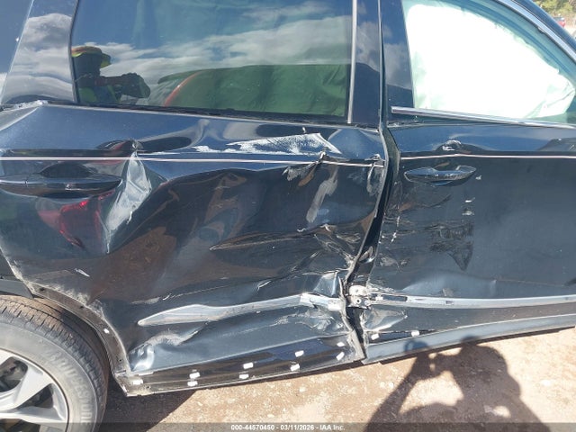 44570450 :رقم المزاد ، 5J8YD9H42NL008420 vin ، 2022 Acura Mdx Technology Package مزاد بيع