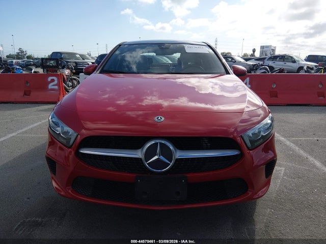 Mercedes-Benz A 220 2019 WDD3G4EB7KW026613 Image 6