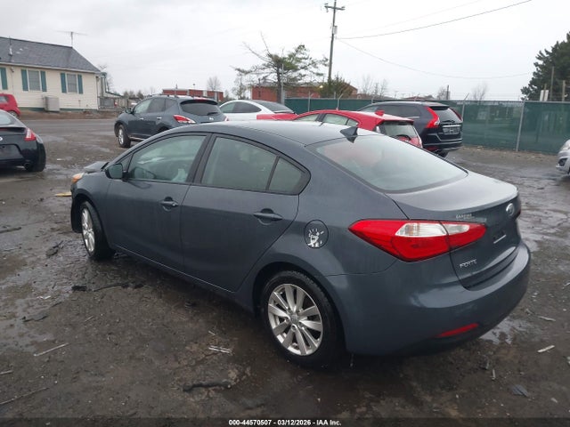 2015 Kia Forte Lx მანქანა იყიდება აუქციონზე, vin: KNAFK4A67F5294682, აუქციონის ნომერი: 44570507