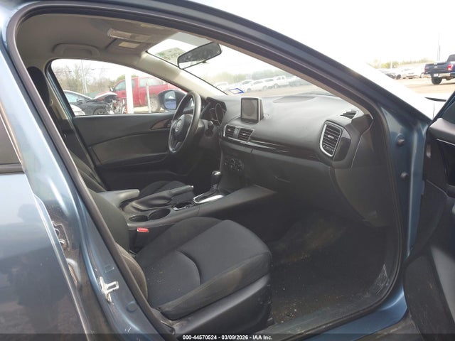 Продаж на аукціоні авто 2015 Mazda Mazda3 I Sport, vin: JM1BM1U76F1252154, номер лоту: 44570524