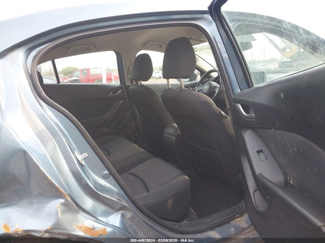 Продаж на аукціоні авто 2015 Mazda Mazda3 I Sport, vin: JM1BM1U76F1252154, номер лоту: 44570524