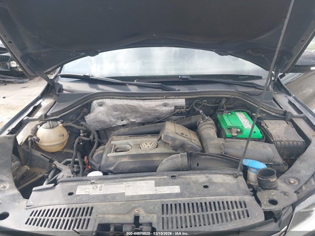 Продаж на аукціоні авто 2012 Volkswagen Tiguan Se, vin: WVGAV7AX7CW524835, номер лоту: 44570525