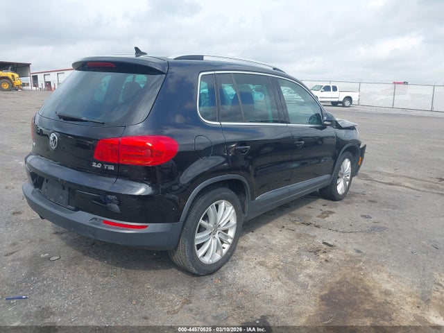 Продаж на аукціоні авто 2012 Volkswagen Tiguan Se, vin: WVGAV7AX7CW524835, номер лоту: 44570525