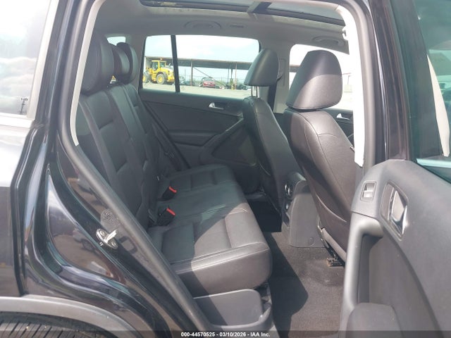 Продаж на аукціоні авто 2012 Volkswagen Tiguan Se, vin: WVGAV7AX7CW524835, номер лоту: 44570525
