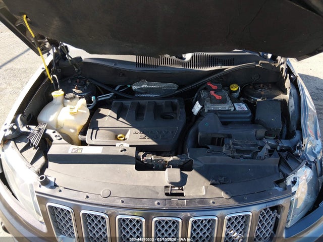 2017 Jeep Compass Latitude 4x4 მანქანა იყიდება აუქციონზე, vin: 1C4NJDEB9HD191975, აუქციონის ნომერი: 44570533