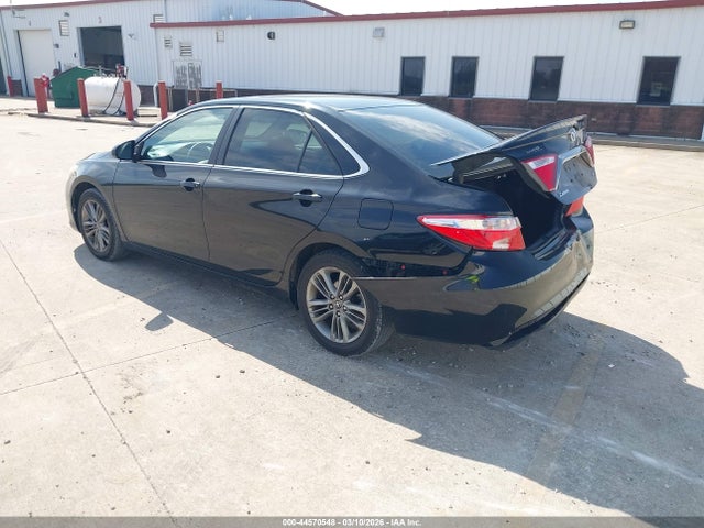 Aukcja sprzedaży 2015 Toyota Camry Se, vin: 4T1BF1FK9FU012912, numer aukcji: 44570548