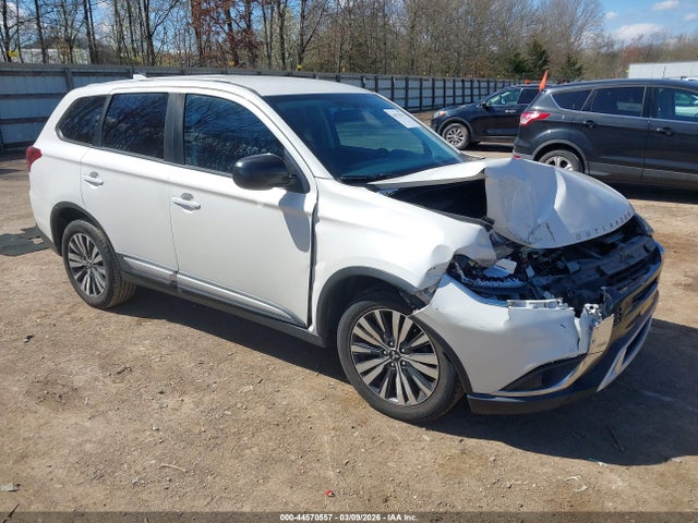 2020 MITSUBISHI OUTLANDER JA4AZ3A3XLZ004121 Photo 0