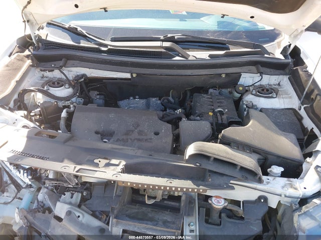 2020 MITSUBISHI OUTLANDER JA4AZ3A3XLZ004121 Photo 9