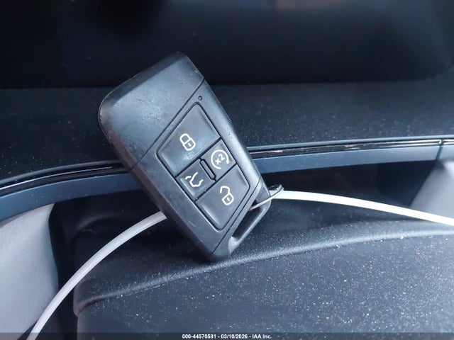 2023 Volkswagen Taos 1.5t Se მანქანა იყიდება აუქციონზე, vin: 3VVEX7B25PM339161, აუქციონის ნომერი: 44570581