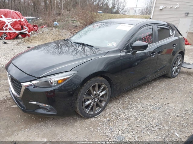 2018 MAZDA MAZDA3 3MZBN1M38JM241692 Photo 1
