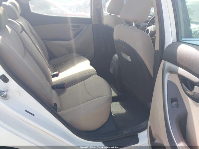 44570592 :رقم المزاد ، 5NPDH4AE8GH675958 vin ، 2016 Hyundai Elantra Value Edition مزاد بيع
