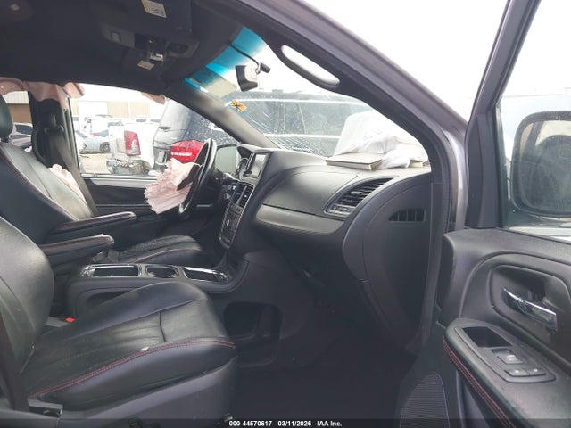 2017 Dodge Grand Caravan Gt მანქანა იყიდება აუქციონზე, vin: 2C4RDGEG1HR740538, აუქციონის ნომერი: 44570617
