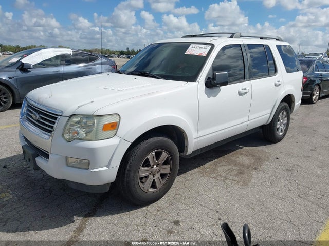 2010 FORD EXPLORER 1FMEU6DE1AUA08617 Photo 1