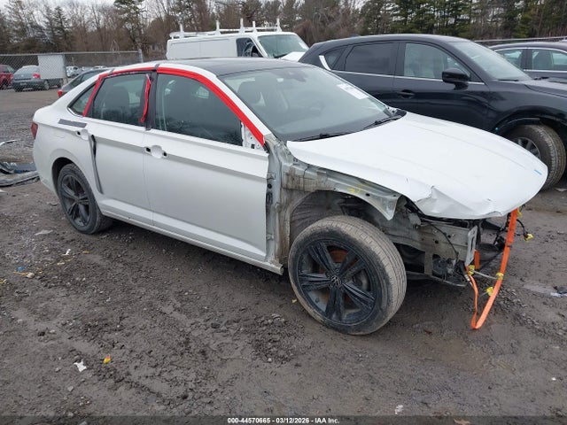 2024 VOLKSWAGEN JETTA 3VW7M7BU7RM031460