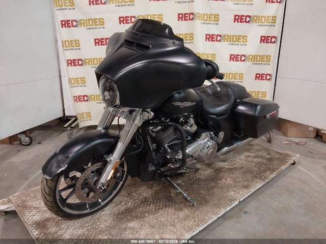 Harley-Davidson FLHX 2020 1HD1KBC13LB637874 Image 2
